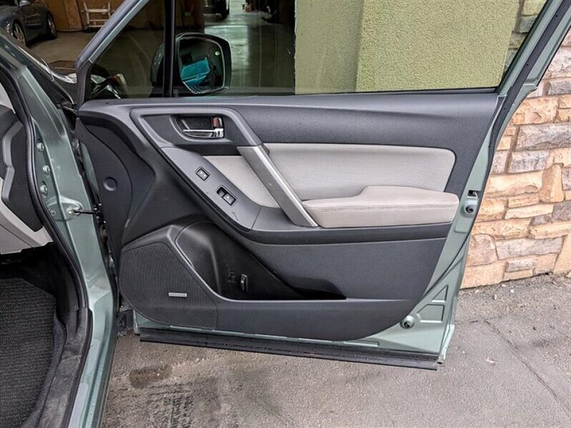 2014 Subaru Forester 2.5i Touring   - Photo 28 - Bountiful, UT 84010