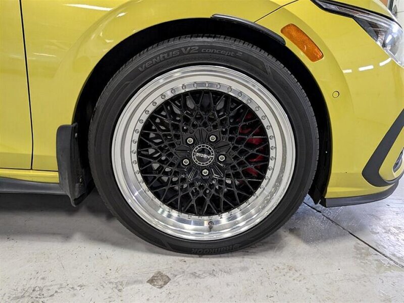 2022 Volkswagen Golf GTI Autobahn - Photo 12 - Bountiful, UT 84010