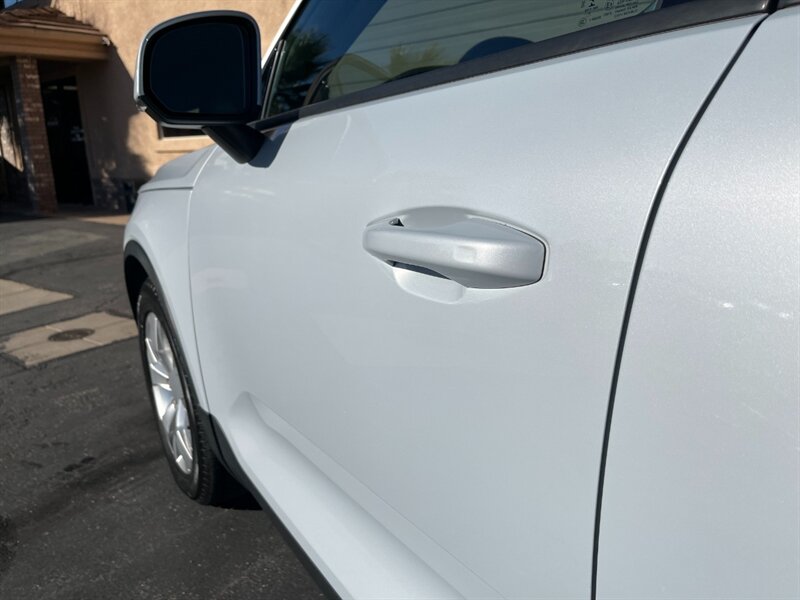 2020 Volvo XC40 T4 Momentum - Photo 29 - St. George, UT 84770-2625