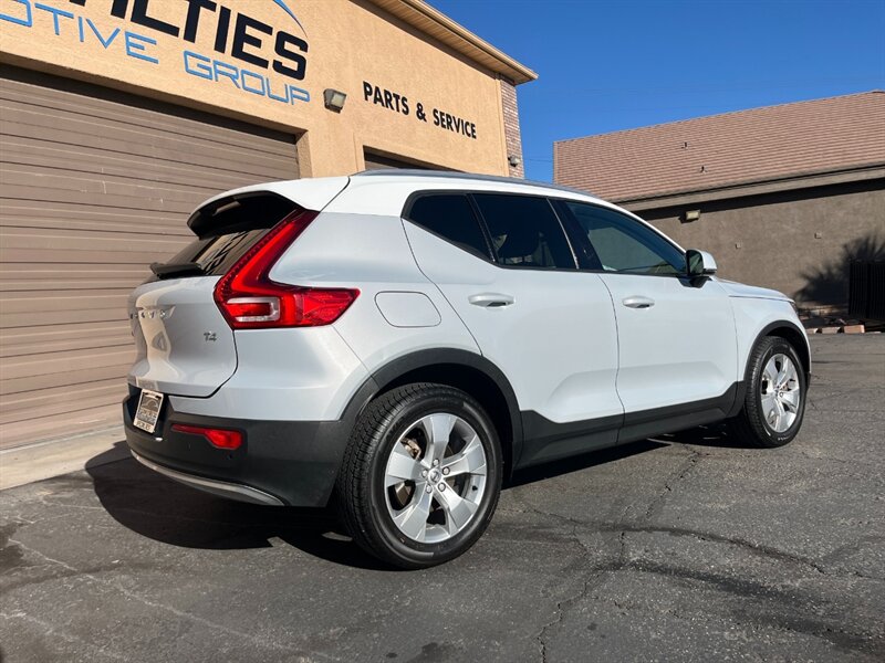 2020 Volvo XC40 T4 Momentum - Photo 32 - St. George, UT 84770-2625