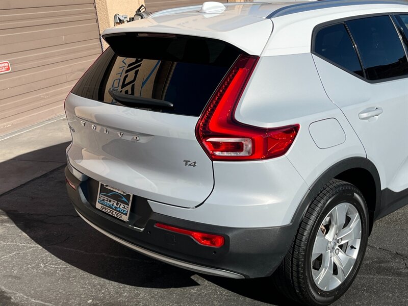 2020 Volvo XC40 T4 Momentum - Photo 16 - St. George, UT 84770-2625