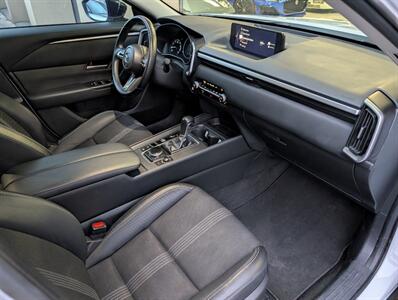 2023 Mazda CX-50 2.5 S Preferred Plus   - Photo 4 - Bountiful, UT 84010