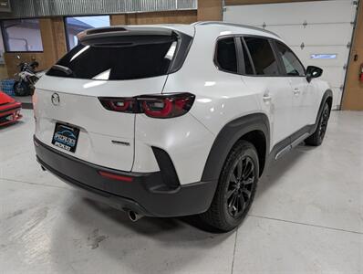 2023 Mazda CX-50 2.5 S Preferred Plus   - Photo 10 - Bountiful, UT 84010