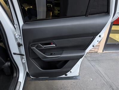 2023 Mazda CX-50 2.5 S Preferred Plus   - Photo 26 - Bountiful, UT 84010