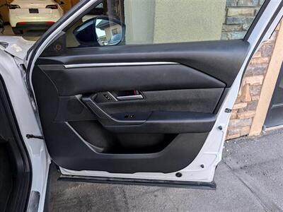 2023 Mazda CX-50 2.5 S Preferred Plus   - Photo 30 - Bountiful, UT 84010