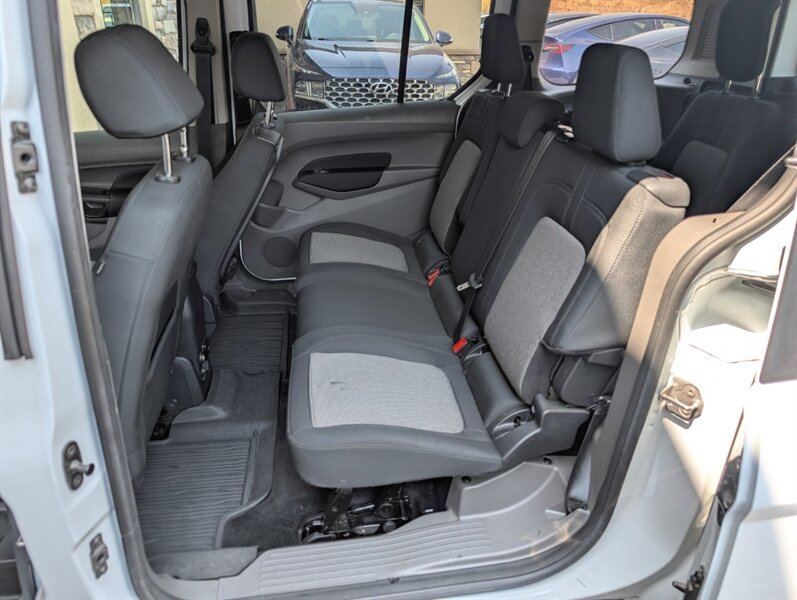 2020 Ford Transit Connect XL - Photo 24 - Bountiful, UT 84010