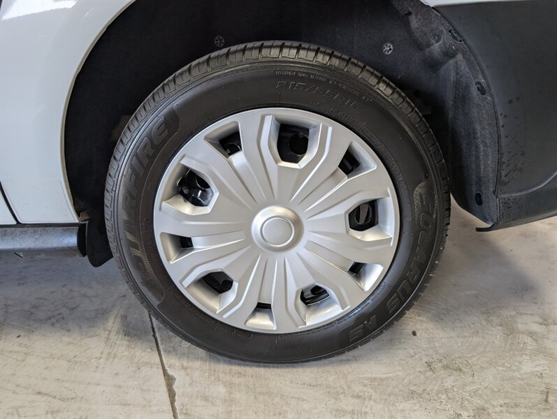 2020 Ford Transit Connect XL - Photo 14 - Bountiful, UT 84010