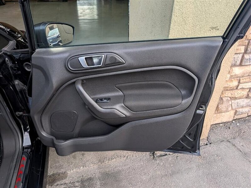 2017 Ford Fiesta ST   - Photo 27 - Bountiful, UT 84010