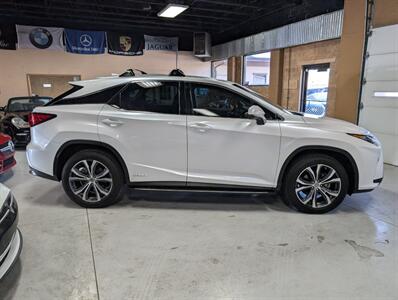 2017 Lexus RX 450h AWD   - Photo 11 - Bountiful, UT 84010