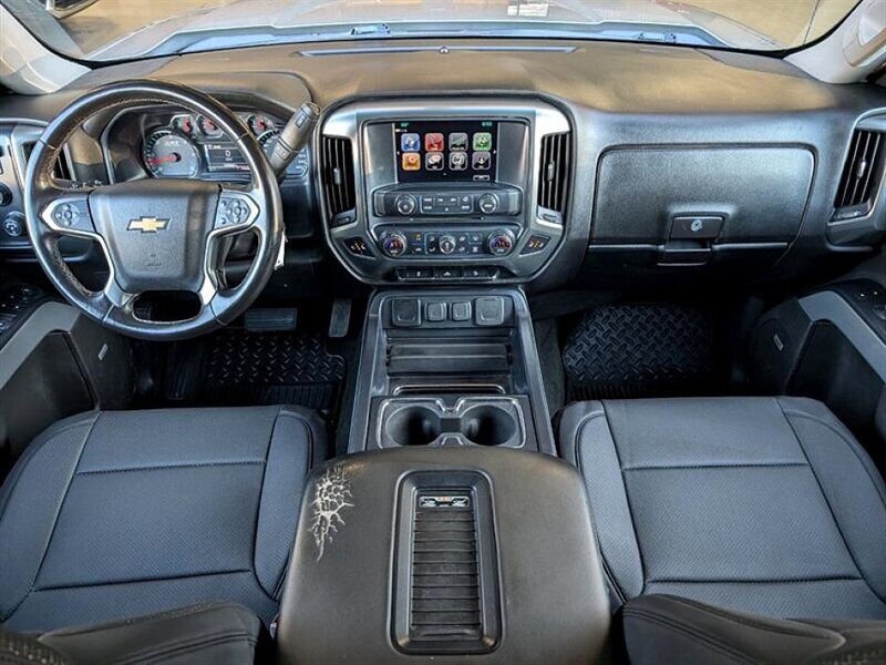 2018 Chevrolet Silverado 1500 LT Z71 - Photo 3 - Bountiful, UT 84010