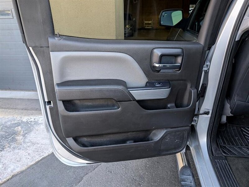 2018 Chevrolet Silverado 1500 LT Z71 - Photo 23 - Bountiful, UT 84010