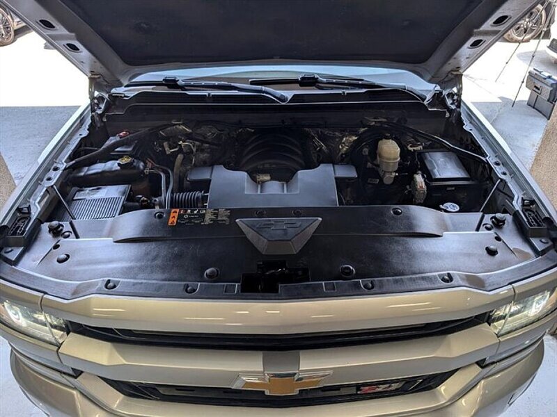 2018 Chevrolet Silverado 1500 LT Z71 - Photo 18 - Bountiful, UT 84010