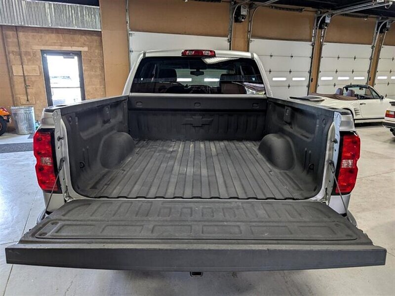 2018 Chevrolet Silverado 1500 LT Z71 - Photo 10 - Bountiful, UT 84010