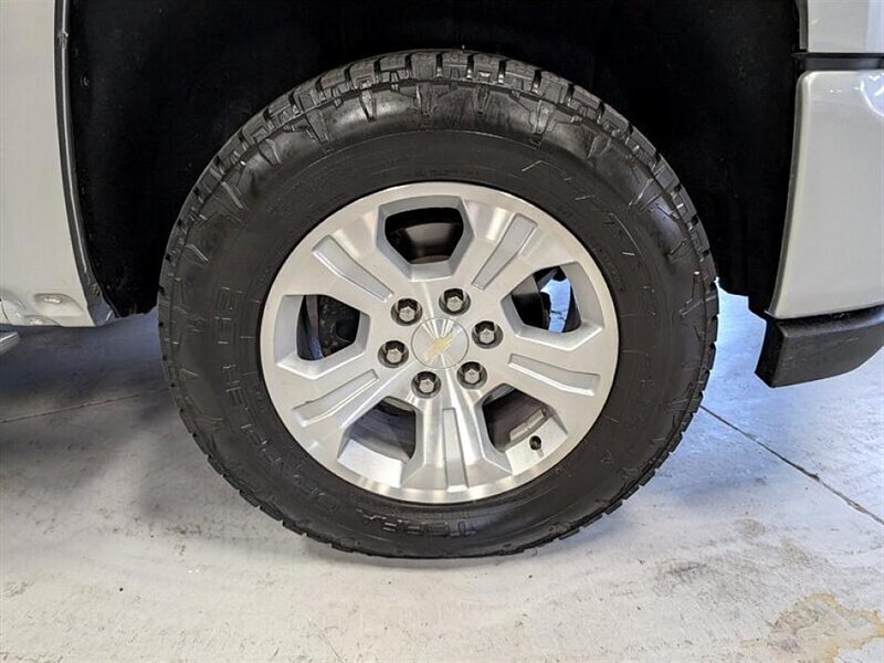2018 Chevrolet Silverado 1500 LT Z71 - Photo 13 - Bountiful, UT 84010