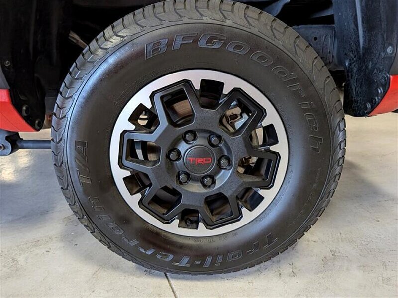 2024 Toyota Tacoma TRD Off-Road - Photo 15 - Bountiful, UT 84010