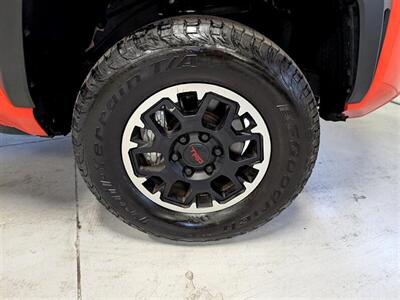 2024 Toyota Tacoma TRD Off-Road   - Photo 13 - Bountiful, UT 84010