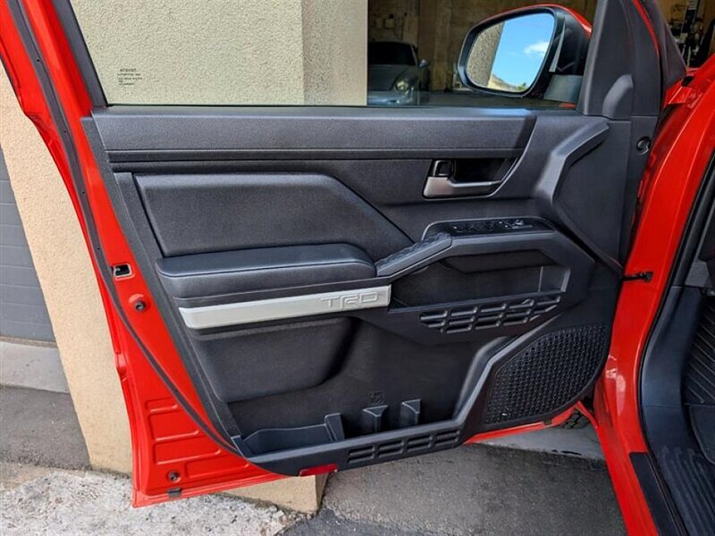 2024 Toyota Tacoma TRD Off-Road - Photo 19 - Bountiful, UT 84010