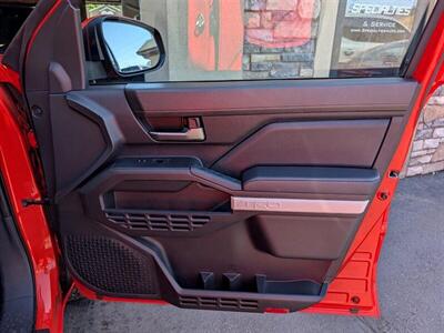 2024 Toyota Tacoma TRD Off-Road   - Photo 29 - Bountiful, UT 84010