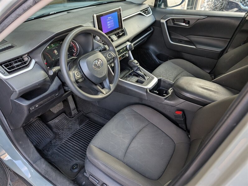 2023 Toyota RAV4 XLE - Photo 2 - Bountiful, UT 84010