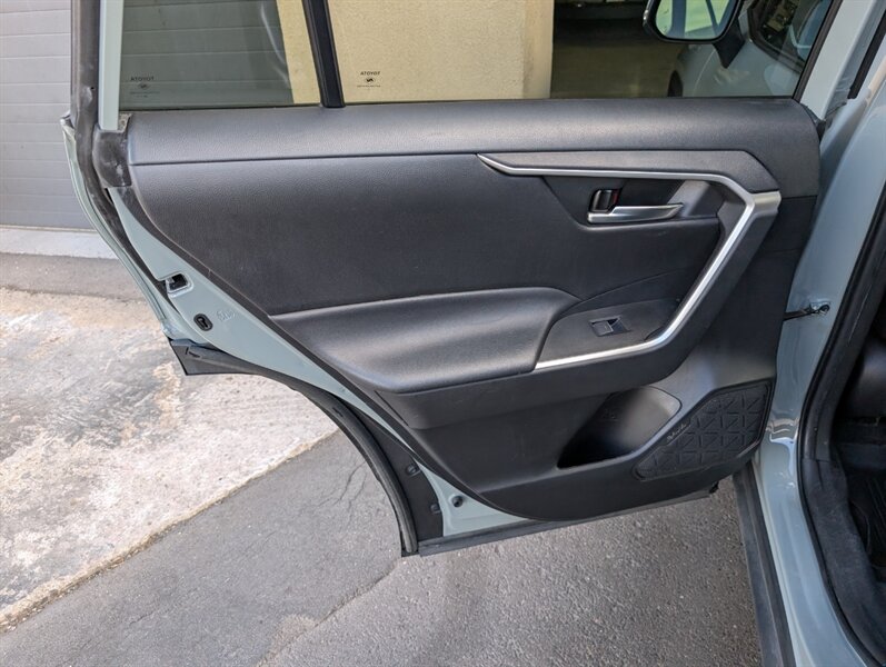 2023 Toyota RAV4 XLE - Photo 18 - Bountiful, UT 84010
