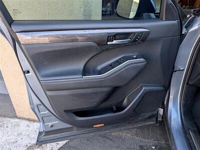 2023 Toyota Highlander Platinum   - Photo 18 - Bountiful, UT 84010