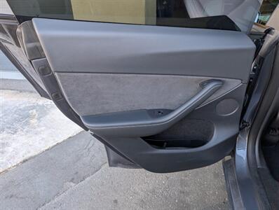2023 Tesla Model Y Long Range   - Photo 23 - Bountiful, UT 84010