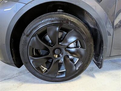 2023 Tesla Model Y Long Range   - Photo 15 - Bountiful, UT 84010
