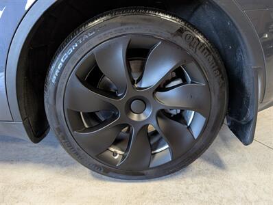 2023 Tesla Model Y Long Range   - Photo 14 - Bountiful, UT 84010