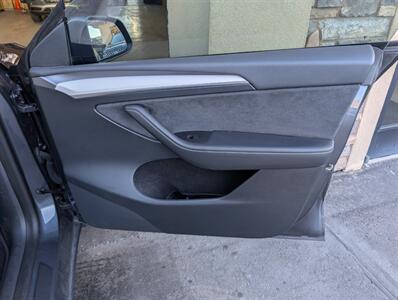 2023 Tesla Model Y Long Range   - Photo 29 - Bountiful, UT 84010