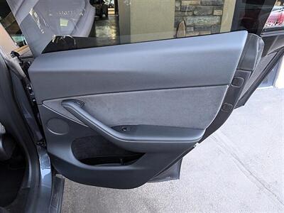 2023 Tesla Model Y Long Range   - Photo 26 - Bountiful, UT 84010