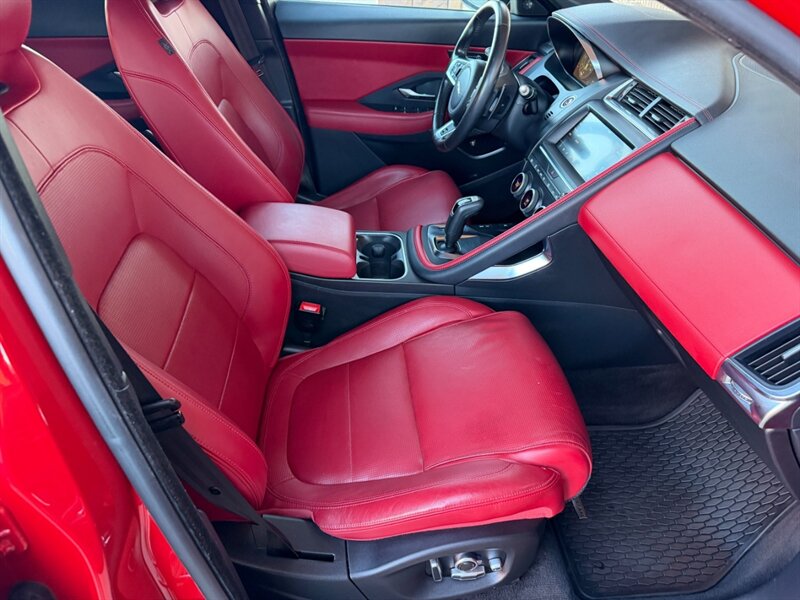 2020 Jaguar E-PACE P300 R-Dynamic HSE - Photo 13 - St. George, UT 84770-2625