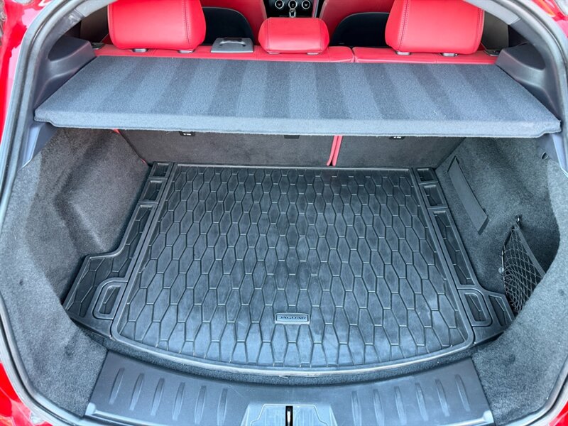 2020 Jaguar E-PACE P300 R-Dynamic HSE - Photo 42 - St. George, UT 84770-2625