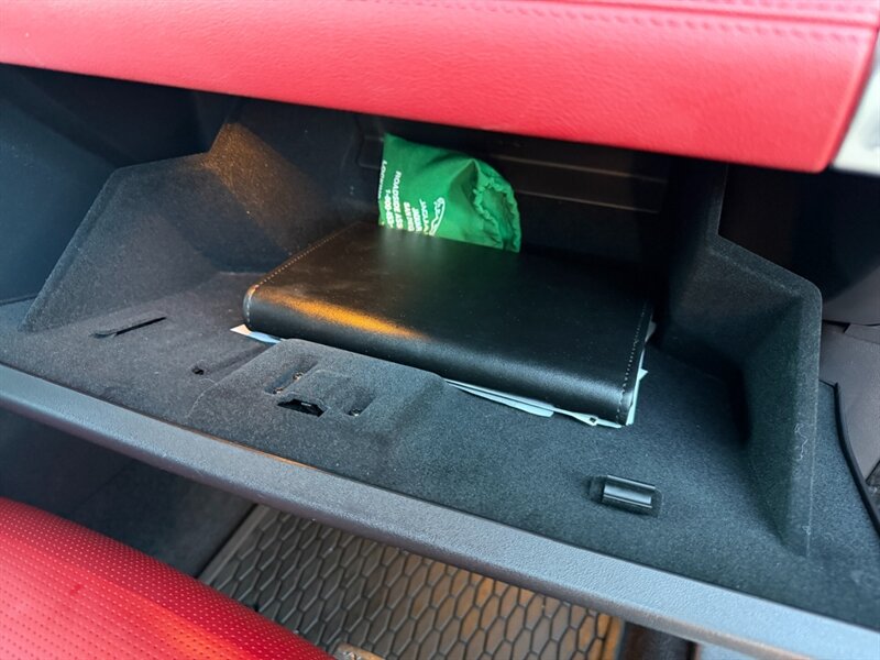 2020 Jaguar E-PACE P300 R-Dynamic HSE - Photo 44 - St. George, UT 84770-2625