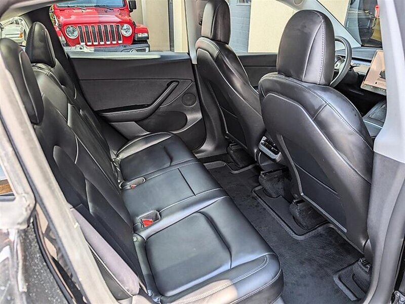 2022 Tesla Model Y Long Range - Photo 28 - Bountiful, UT 84010