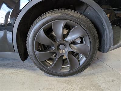 2022 Tesla Model Y Long Range   - Photo 14 - Bountiful, UT 84010