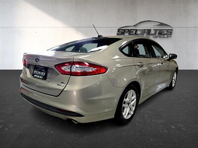 2015 Ford Fusion SE   - Photo 10 - Bountiful, UT 84010