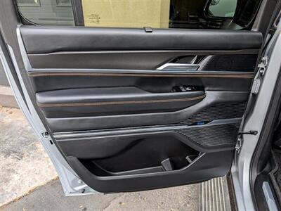 2024 Jeep Grand Wagoneer L Series III Obsidian - Photo 23 - Bountiful, UT 84010