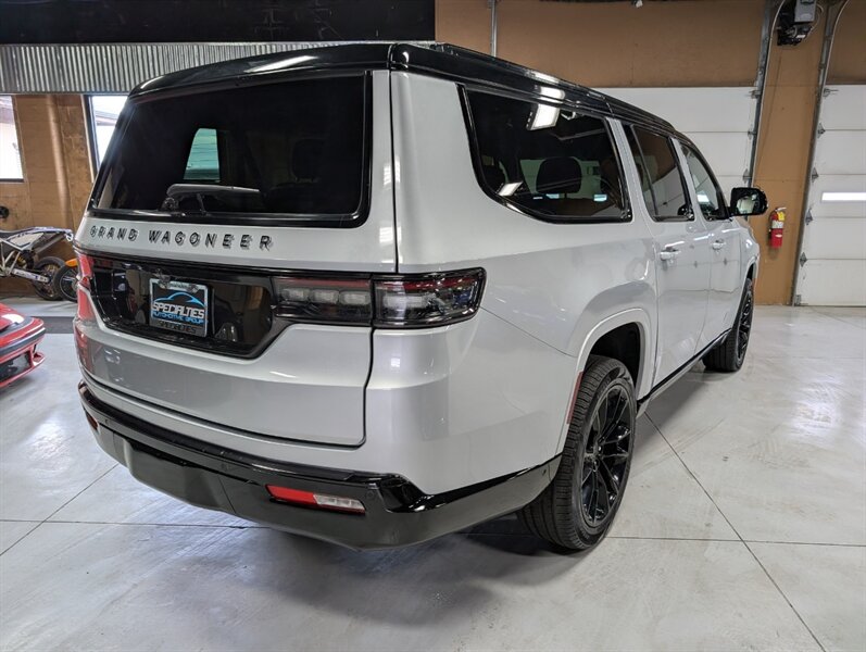 2024 Jeep Grand Wagoneer L Series III Obsidian - Photo 10 - Bountiful, UT 84010