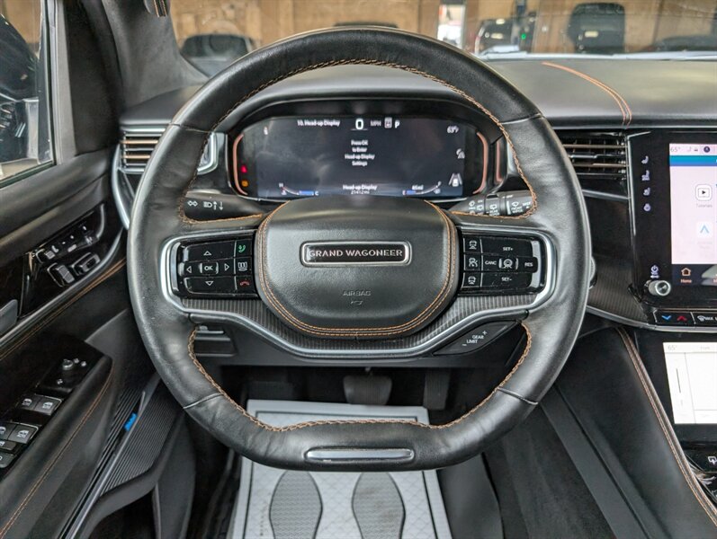 2024 Jeep Grand Wagoneer L Series III Obsidian - Photo 19 - Bountiful, UT 84010