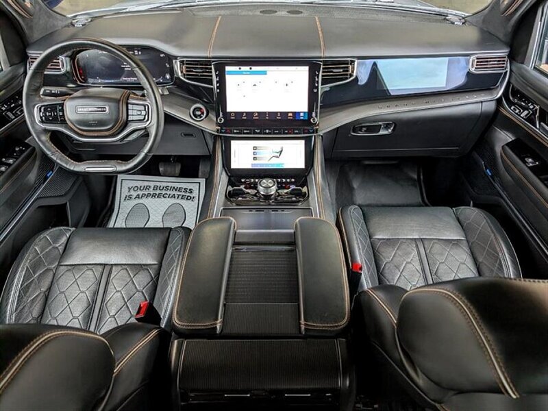 2024 Jeep Grand Wagoneer L Series III Obsidian - Photo 3 - Bountiful, UT 84010