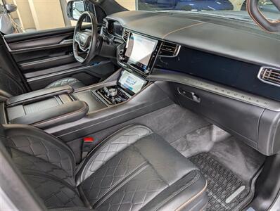 2024 Jeep Grand Wagoneer L Series III Obsidian - Photo 4 - Bountiful, UT 84010