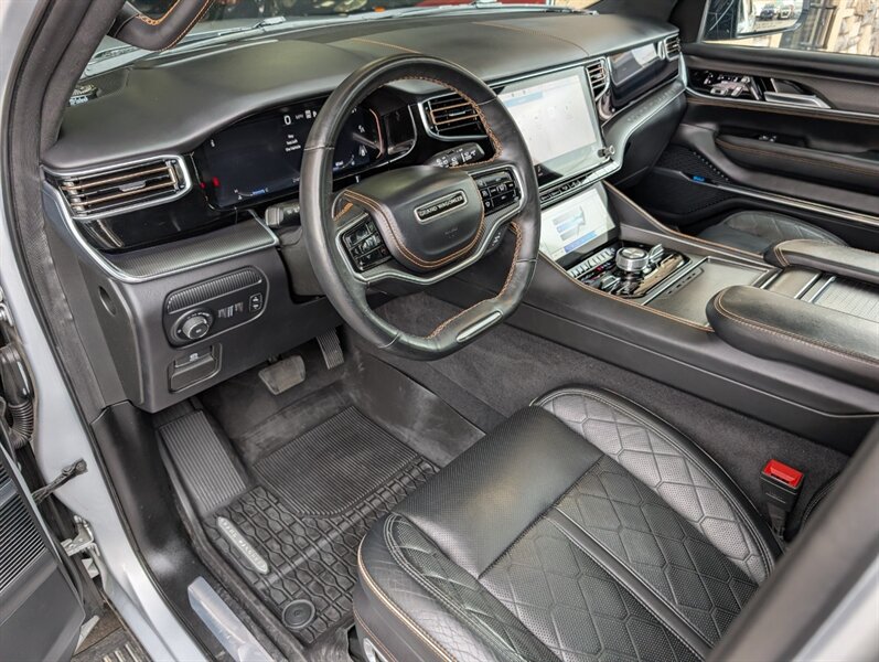 2024 Jeep Grand Wagoneer L Series III Obsidian - Photo 2 - Bountiful, UT 84010
