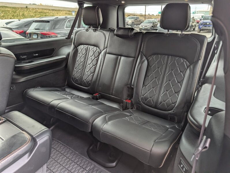 2024 Jeep Grand Wagoneer L Series III Obsidian - Photo 26 - Bountiful, UT 84010