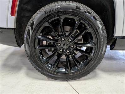 2024 Jeep Grand Wagoneer L Series III Obsidian - Photo 13 - Bountiful, UT 84010