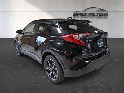 2021 Toyota C-HR XLE   - Photo 8 - Bountiful, UT 84010