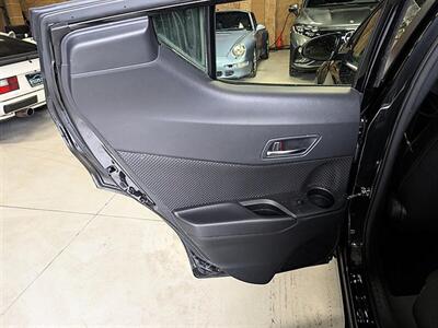 2021 Toyota C-HR XLE   - Photo 21 - Bountiful, UT 84010