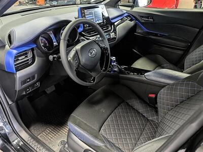 2021 Toyota C-HR XLE   - Photo 2 - Bountiful, UT 84010