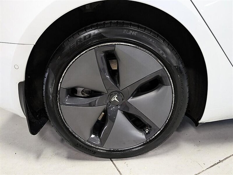 2020 Tesla Model 3 Long Range - Photo 13 - Bountiful, UT 84010
