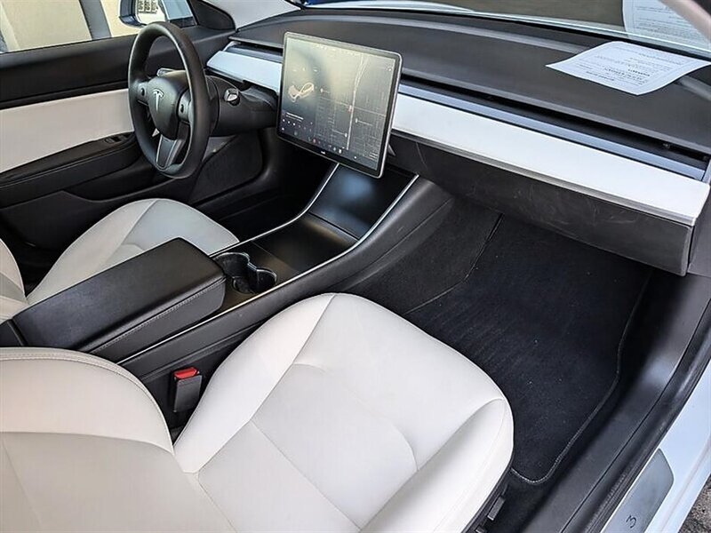 2020 Tesla Model 3 Long Range - Photo 4 - Bountiful, UT 84010