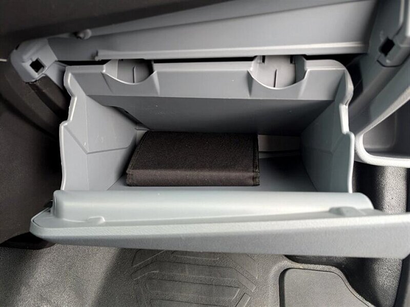 2019 Ford Transit 150 XL   - Photo 27 - Bountiful, UT 84010